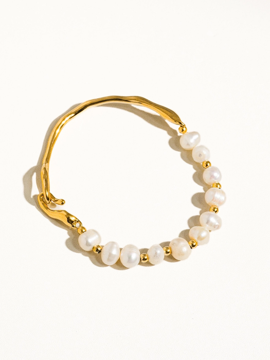 Ophelia Pearl Bracelet