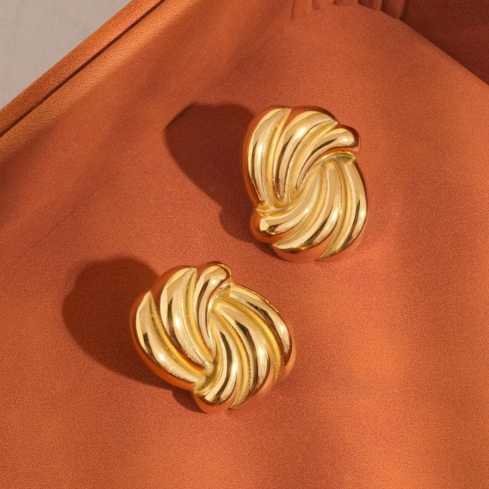 En Noeuds Earrings